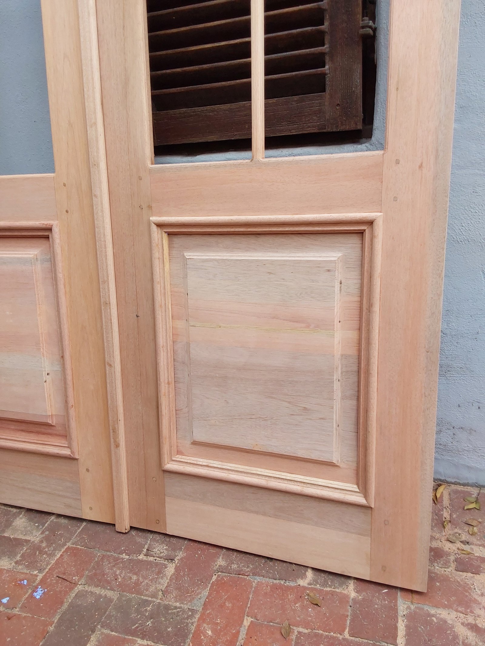 Belection moulding detail